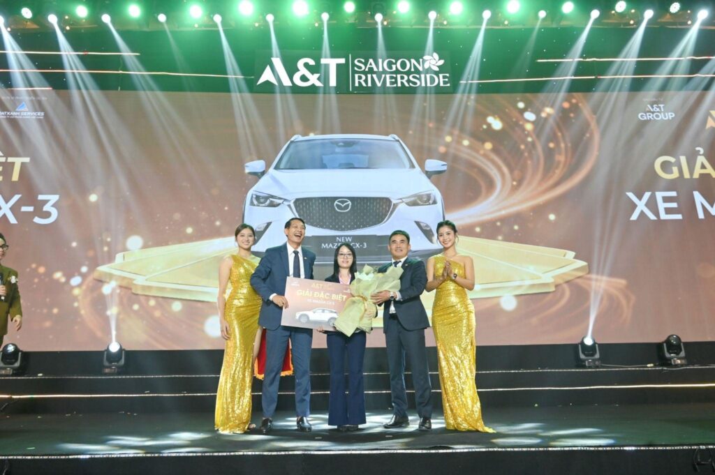 Những phần thưởng cực kỳ hấp dẫn thay lời tri ân của chủ đầu tư A&T Group và nhà phát triển dự án DXMD Vietnam dành cho tất cả nỗ lực đồng hành của các chuyên viên tư vấn cùng A&T Sky Garden